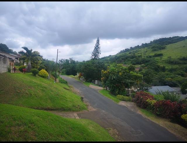 LAND FOR SALE IN UMZINTO